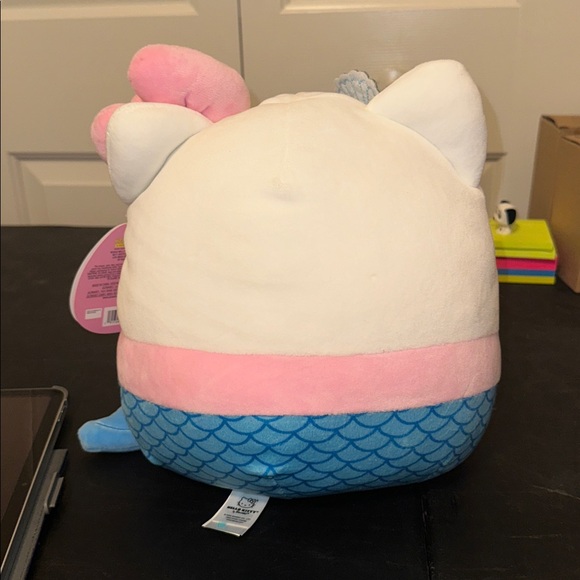 Hello Kitty Mermaid Squishmallow - Picture 2 of 2